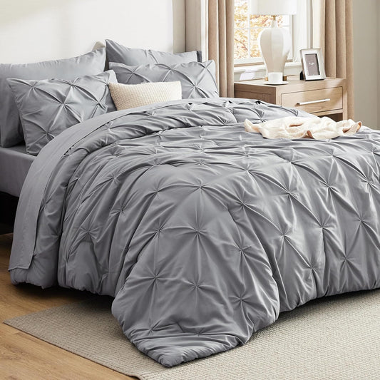 7-Piece Diamond Pintucks Bedding Set – Luxury Comforter with Pillowcases, Pillow Shams, Fitted Sheet & Flat Sheet